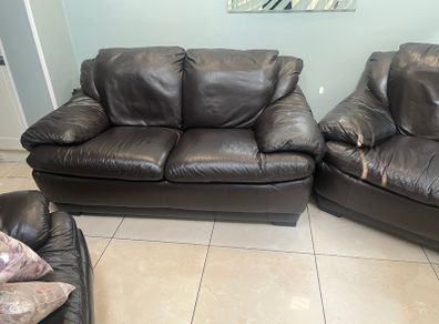 2 seater sofa & 2 armchair's