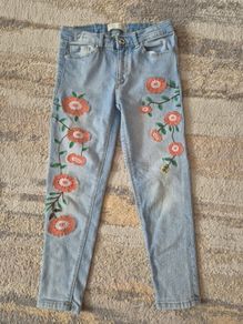 Zara girls 3/4 jeans, size 8y