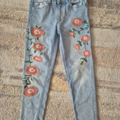 Zara girls 3/4 jeans, size 8y