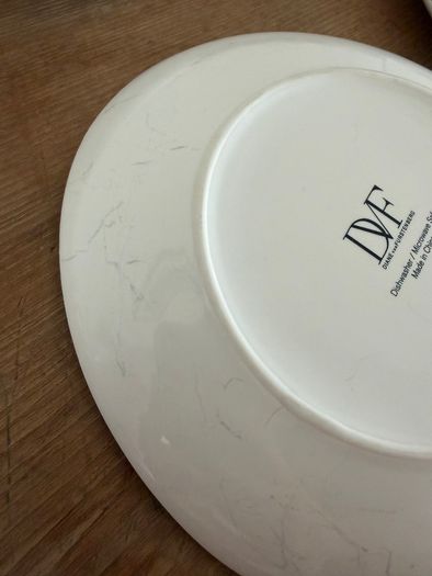 Diane Von Furstenberg side plates x4