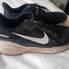 Boys runners