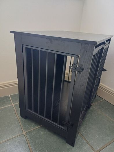 dog crate