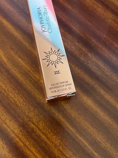Charlotte Tilbury joyphoria perfume