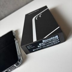 Brand New Samsung Galaxy Z Flip 7 Fe 8gb / 128gb (new Opened)