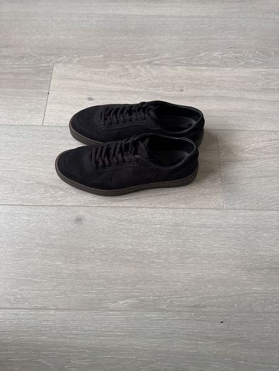 Nubuck trainers massimo dutti