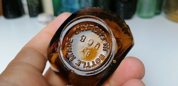 63 - Vintage 4oz Bovril Dark Brown Glass Embossed Letters Jar