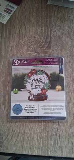 Assorted Cutting Dies