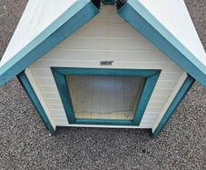 Dog kennel