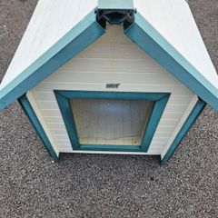Dog kennel