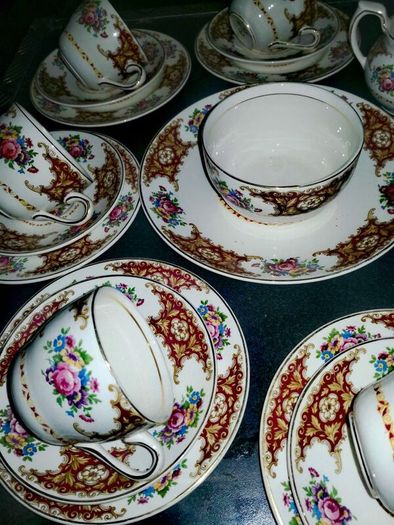 Stunning Arklow teaset
