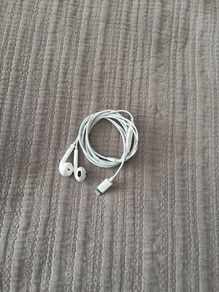 Apple EarPods