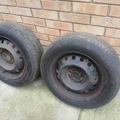 Pair of 15"  4x100 steelies with next to new thread
