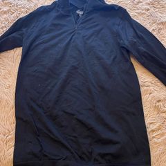 Woman's sports top