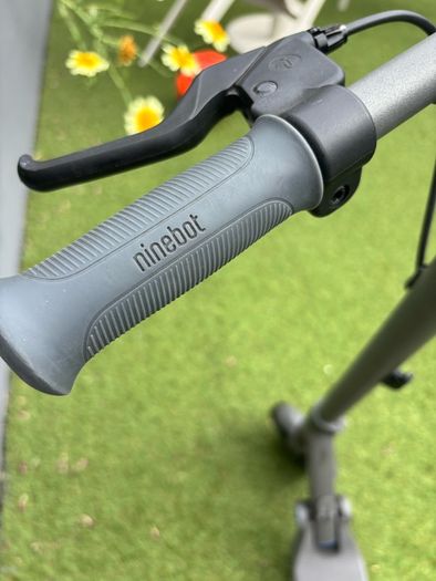 Ninebot Ekick Scooter Zing E10