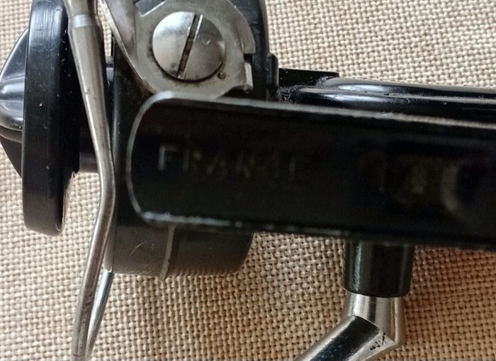 Vintage Mitchell 320 Spinning Reel