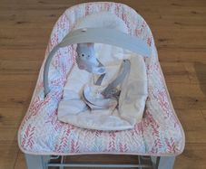 Baby chair bouncer