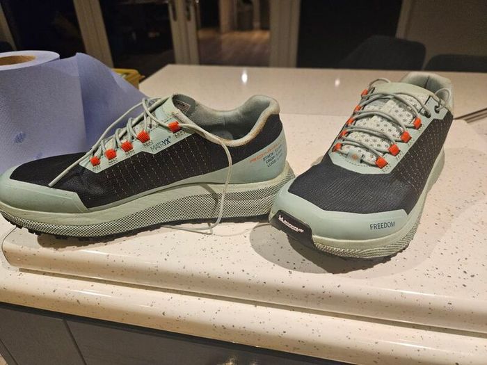 Ronhill Trail Runners Size 9