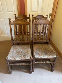 4 wooden dining chairs
