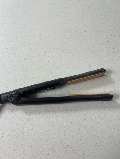 GHD hair straightner