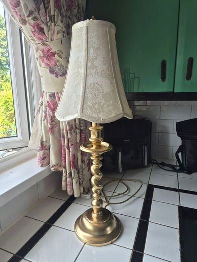 Lamp Vintage Gold metal tall slim table lamp