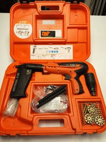 Nail gun