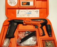 Nail gun