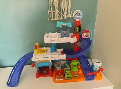 Toot Toot Garage