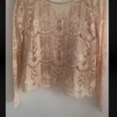 Bnwt river island lace top size 12  rrp 40 euro