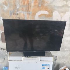 tv and monitor
