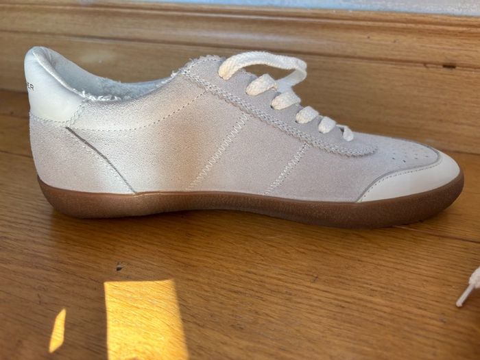 New Kurt GeigerTrainers