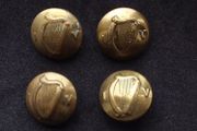 Irish Volunteer  ( IV ) Irish Army Brass Tunic Buttons