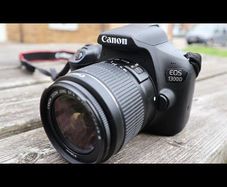 Canon EOS 1300d, DSLR camera with WiFi, NFC, 18 megapixels, great condition