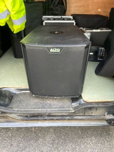 speakers