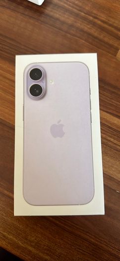 iPhone 17