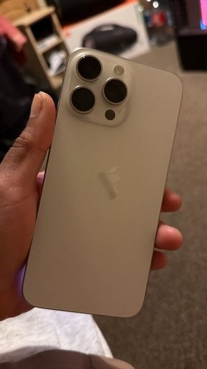 iPhone 15 pro Max