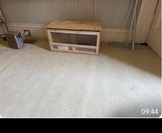 Pet enclosure