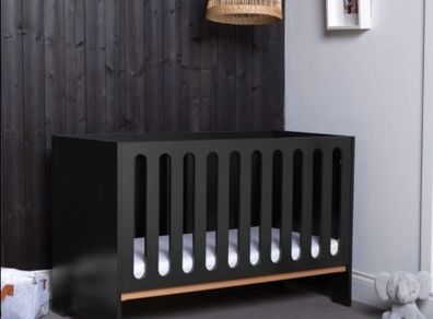 Baby elegance black cot