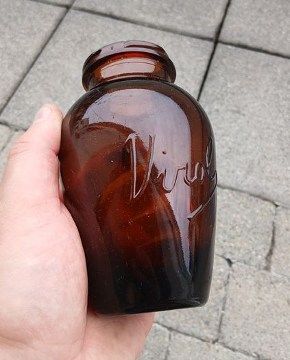 Virol jar