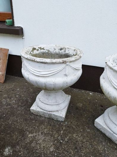2 Concrete Flower Pots