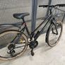 Raleigh hybrid bicycle Image 4