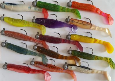 No#18 - New - Set of 15 pcs mix colour soft lures 10,5cm on jig heads 6/0 and 7/0 and weights from 8g to 16g - Pike Perch Trout Salmon Bass Cod Pollock