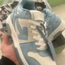 Off-White Trainers Image 4