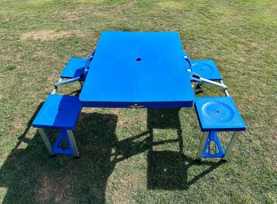 Folding camping / picnic table and chairs