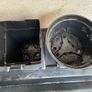 4 plastic flower pots Image 6