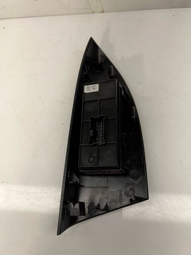 Nissan Juke Window Switch Front Left 25411-1KA5A F15 2017 RHD 23901908 A2l4b3s