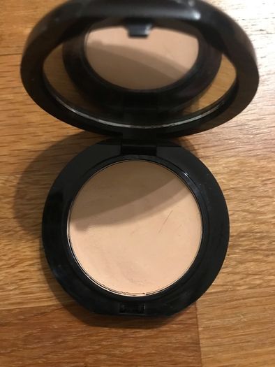 Benefit Boi-ing 02 Industrial Strength Concealer
