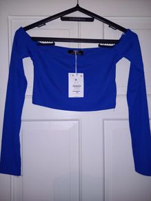 BNWT Bershka Top Size Small