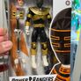 Power rangers lightning collection Gold Zeo Ranger Image 3