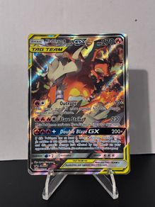 pokemon card Charizard & reshiram