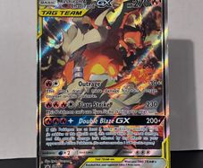 pokemon card Charizard & reshiram